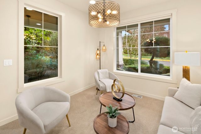 12127 166th Place NE, Redmond, WA 98052