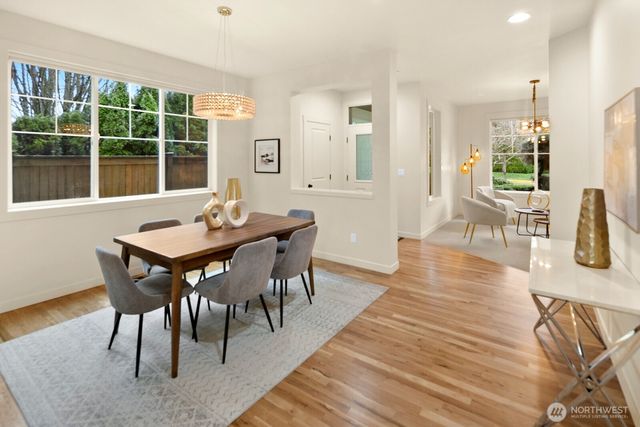 12127 166th Place NE, Redmond, WA 98052