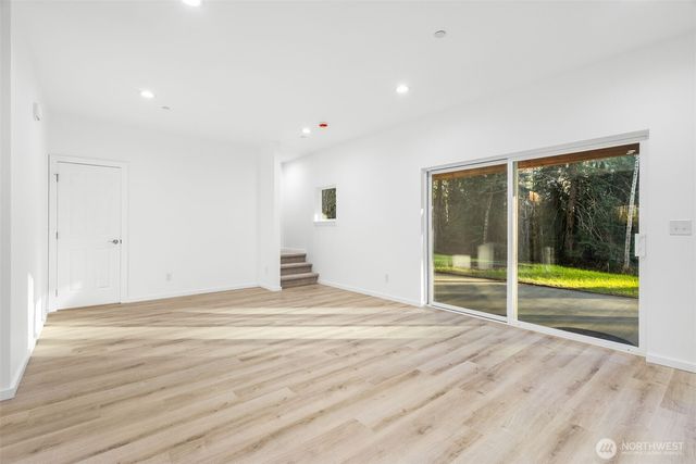 6925 Schweitzer Place SW, Port Orchard, WA 98367