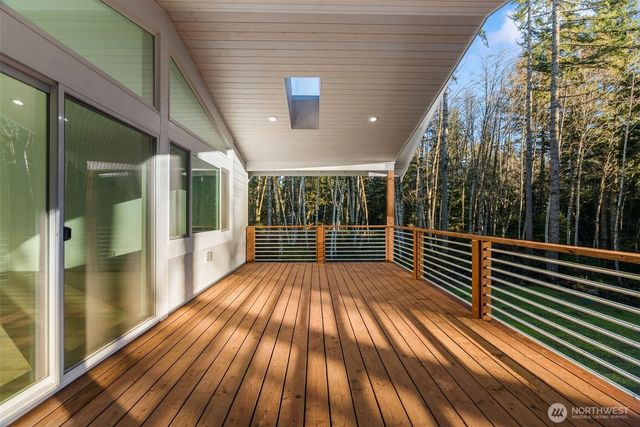 6925 Schweitzer Place SW, Port Orchard, WA 98367