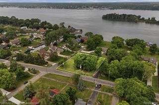 00 Southpointe, Grosse Ile Township, MI 48138