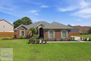 425 Stonebridge Circle, Savannah, GA 31419