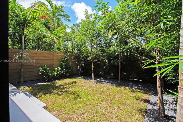 420 SW 15th Rd 420, Miami, FL 33129