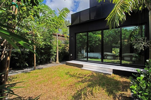 420 SW 15th Rd 420, Miami, FL 33129