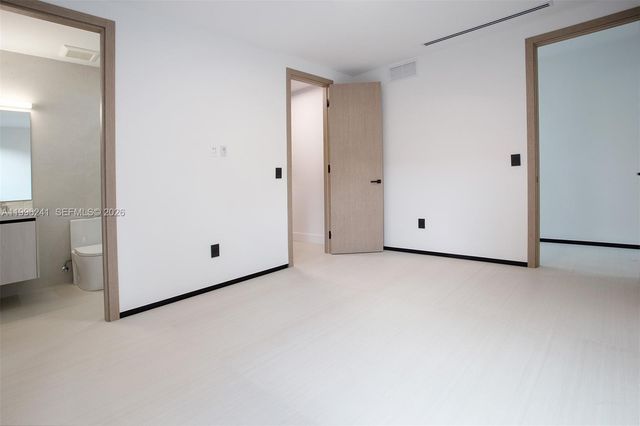 420 SW 15th Rd 420, Miami, FL 33129