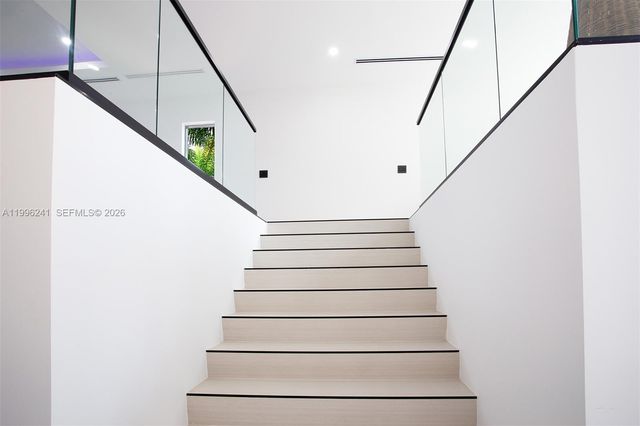 420 SW 15th Rd 420, Miami, FL 33129