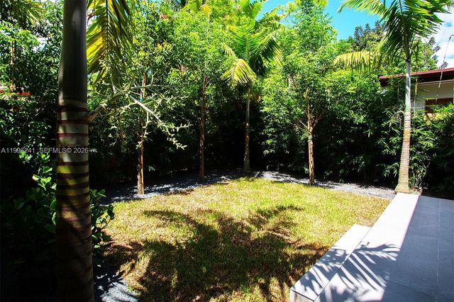 420 SW 15th Rd 420, Miami, FL 33129