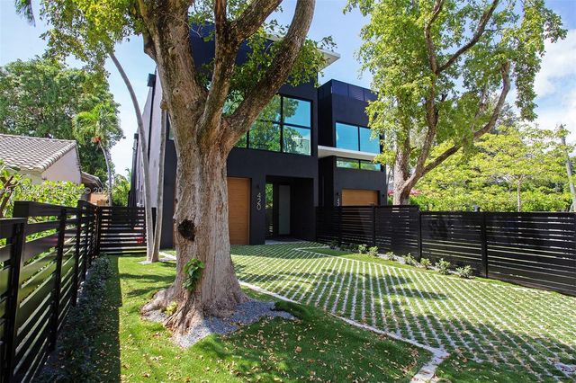 420 SW 15th Rd 420, Miami, FL 33129