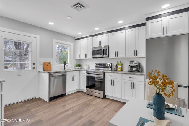 402 Picardy Court B, Lakewood, NJ 08701