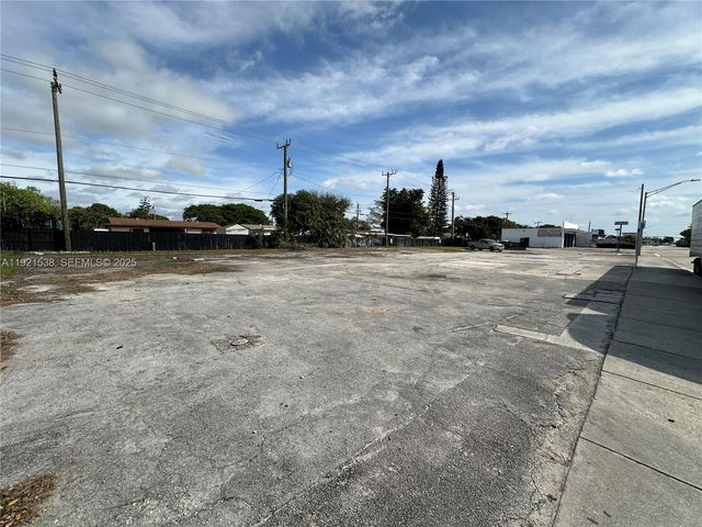 6501 Pembroke Road, Hollywood, FL 33023