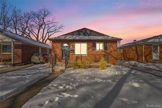 23401 Grove Street, St. Clair Shores, MI 48080