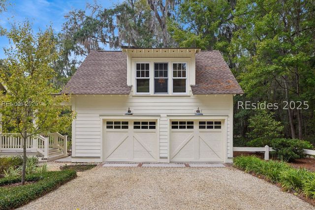 12 Walker House Dr, Okatie, SC 29909