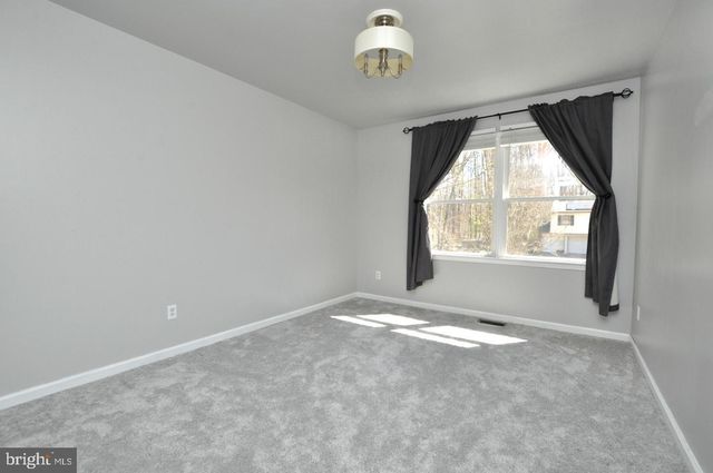 45 SHERI WAY, Pine Hill, NJ 08021