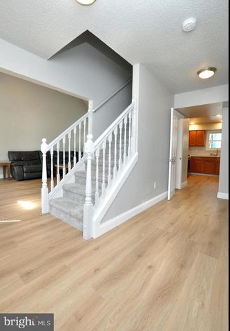 45 SHERI WAY, Pine Hill, NJ 08021