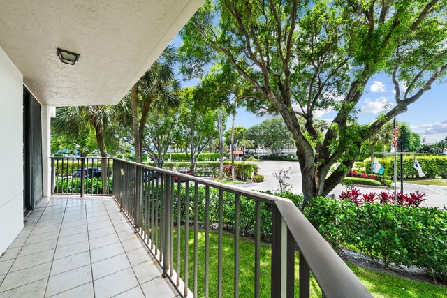 799 Jeffery Street 201, Boca Raton, FL 33487