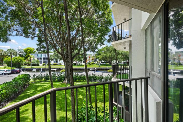 799 Jeffery Street 201, Boca Raton, FL 33487
