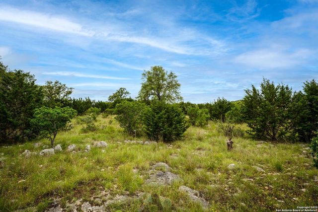 LOT 20 Clubs Dr, Boerne, TX 78006