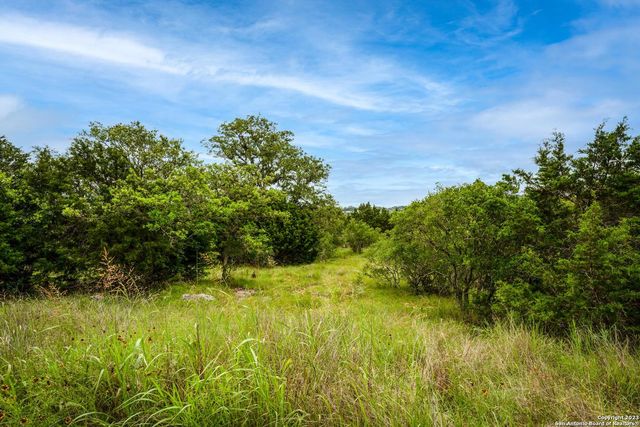 LOT 20 Clubs Dr, Boerne, TX 78006