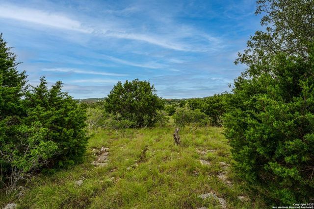 LOT 20 Clubs Dr, Boerne, TX 78006