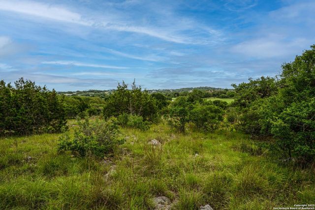 LOT 20 Clubs Dr, Boerne, TX 78006