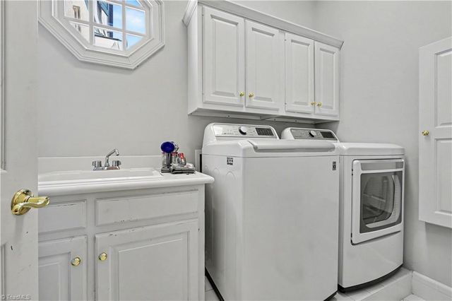 4320 Doverstone Lane, Greensboro, NC 27407