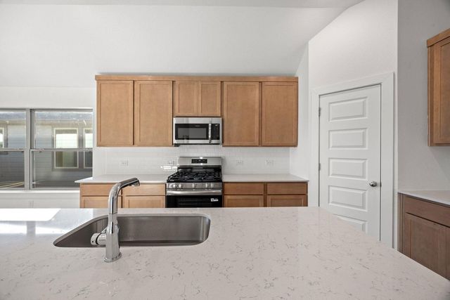 116 Melrose ST, Hutto, TX 78634