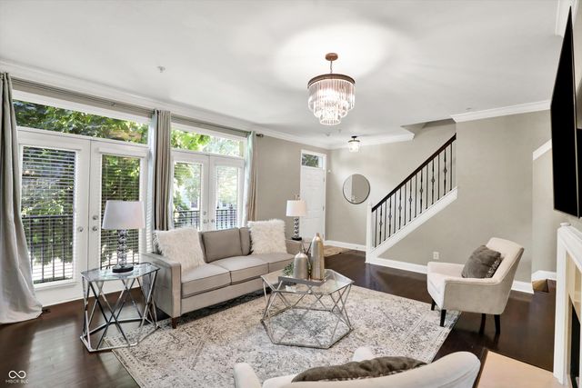 529 E New York Street, Indianapolis, IN 46202