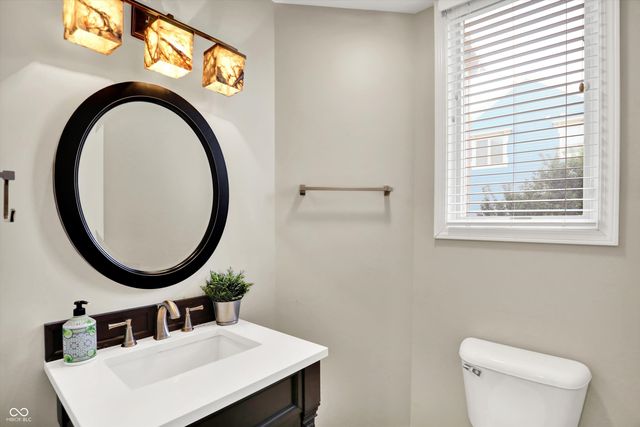 529 E New York Street, Indianapolis, IN 46202