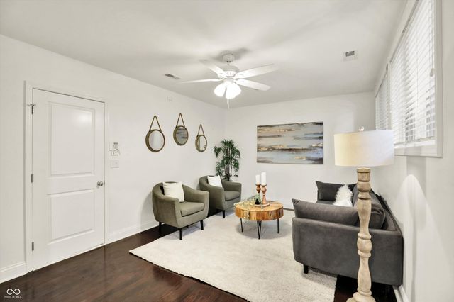 529 E New York Street, Indianapolis, IN 46202