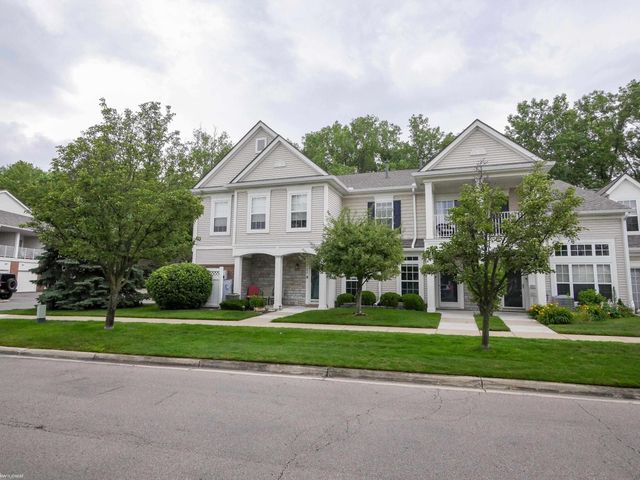 25699 Maritime Cir Circle, Harrison Twp, MI 48045
