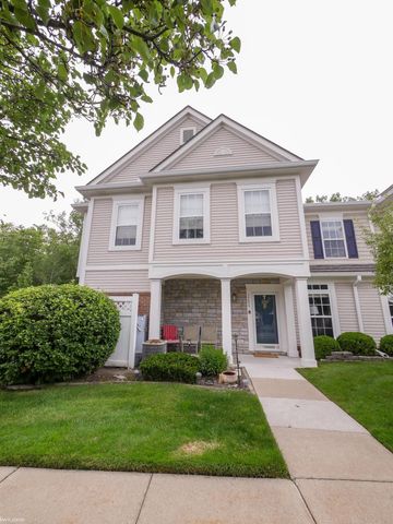 25699 Maritime Cir Circle, Harrison Twp, MI 48045