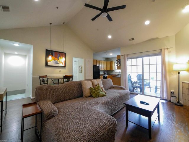 25699 Maritime Cir Circle, Harrison Twp, MI 48045