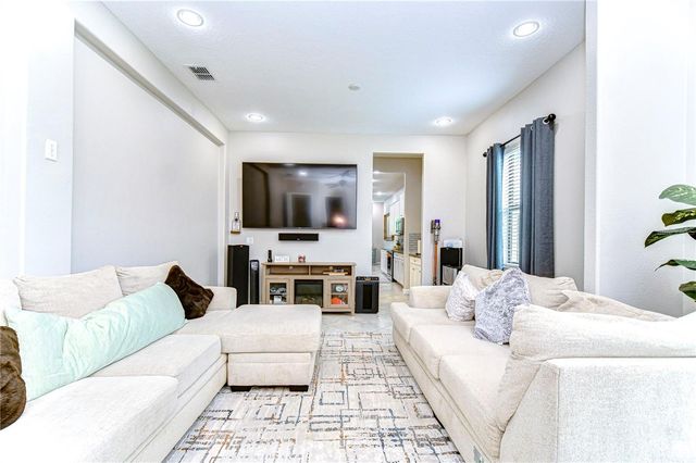 31470 FAIRHILL DRIVE, Wesley Chapel, FL 33543