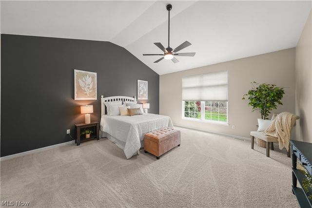 730 Woodlake Drive, Aurora, OH 44202