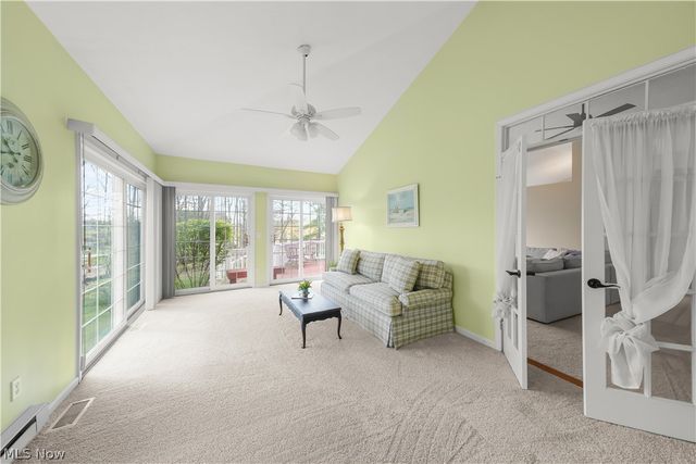 730 Woodlake Drive, Aurora, OH 44202