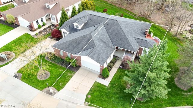 730 Woodlake Drive, Aurora, OH 44202
