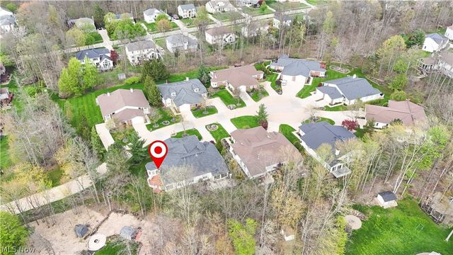 730 Woodlake Drive, Aurora, OH 44202
