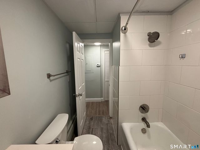 213 Golden Hill Street 5F, Bridgeport, CT 06604