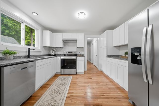 950 Route 103 E, Warner, NH 03278