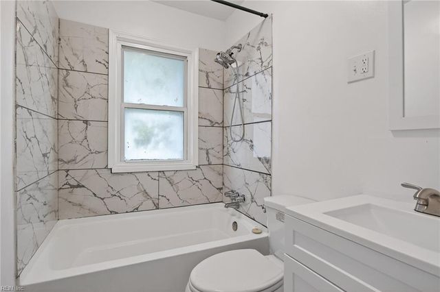 2535 Dexter ST E, Chesapeake, VA 23324