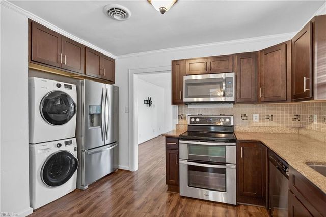 2535 Dexter ST E, Chesapeake, VA 23324