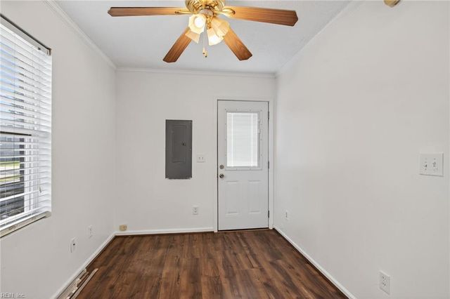 2535 Dexter ST E, Chesapeake, VA 23324