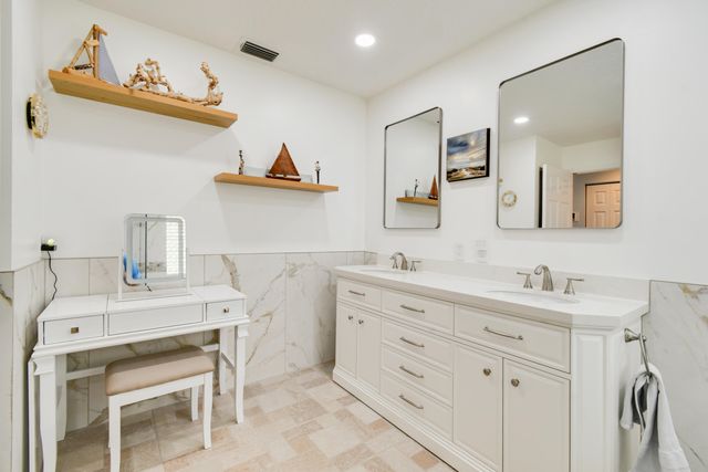 13019 156th Street N, Jupiter, FL 33478