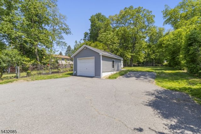 118 Parsippany Rd, Hanover Twp., NJ 07981