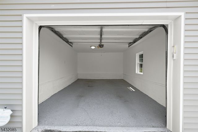 118 Parsippany Rd, Hanover Twp., NJ 07981