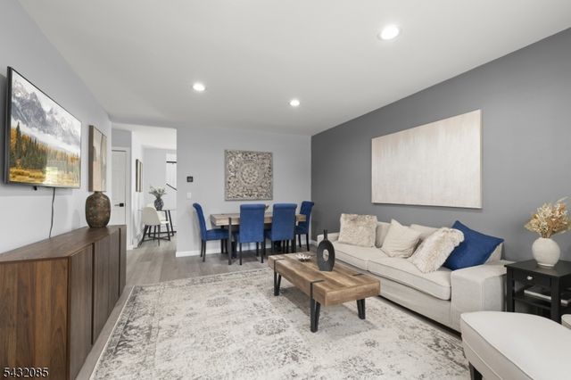 118 Parsippany Rd, Hanover Twp., NJ 07981