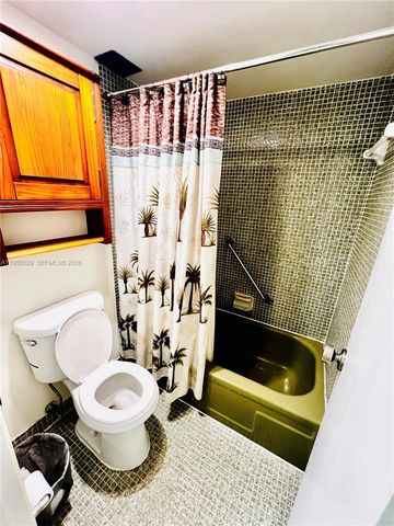 3821 Environ Blvd 406, Lauderhill, FL 33319