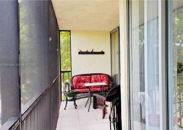 3821 Environ Blvd 406, Lauderhill, FL 33319