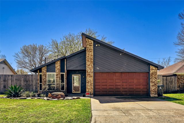 304 Valley Forge Lane, Arlington, TX 76002