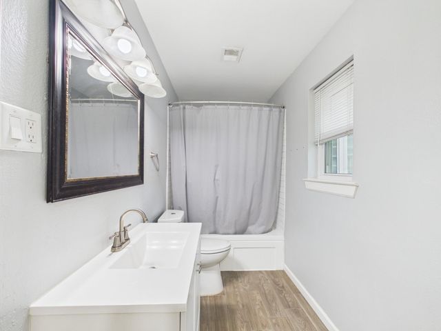 6226 Reamer Street, Houston, TX 77074